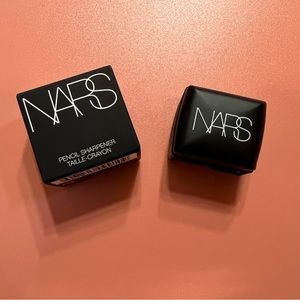 Nars pencil sharpener taille crayon 
Brand new